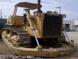 Trator de Esteira Caterpillar D8