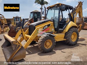 Retro Escavadeira Caterpillar 416E