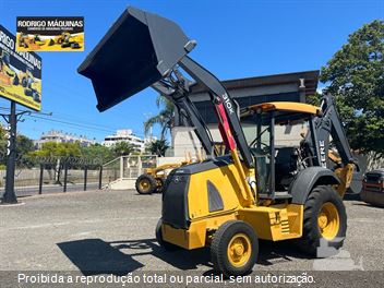 Retro Escavadeira John Deere 310K