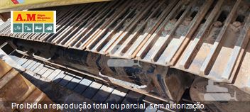 Escavadeira Caterpillar 320