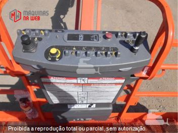 Plataforma Aérea (Elevatória) JLG 860 SJ
