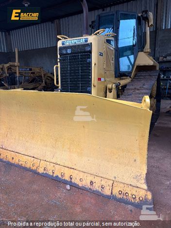 Trator de Esteira Caterpillar D6N XL