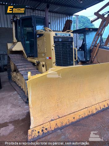Trator de Esteira Caterpillar D6N XL