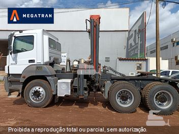 Caminhão Mercedes-Benz Axor 3344 S 6x4 2p (diesel)