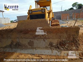 Trator de Esteira Komatsu D65