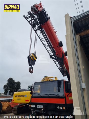 Guindaste Liebherr LTM 1070-1