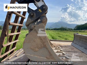 Mini-Escavadeira Bobcat E35z