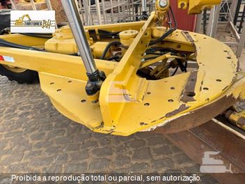 Motoniveladora Caterpillar 140K
