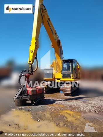 Escavadeira Florestal Komatsu PC200