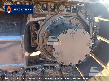 Escavadeira Komatsu PC130
