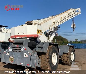 Guindaste Terex RT 665
