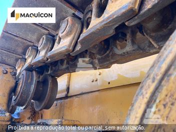 Trator de Esteira Komatsu D65