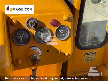 Trator de Esteira Komatsu D65