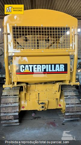 Trator de Esteira Caterpillar D4E