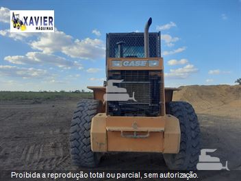 Pá Carregadeira Case W20E