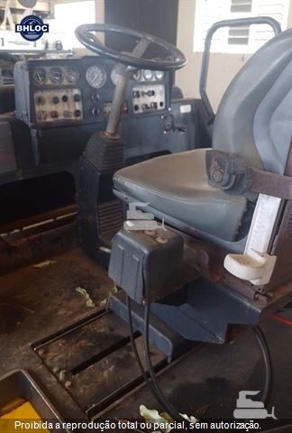 Rolo Compactador Dynapac CC222
