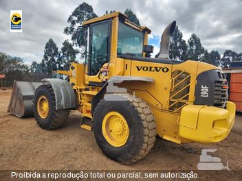 Pá Carregadeira Volvo L90F