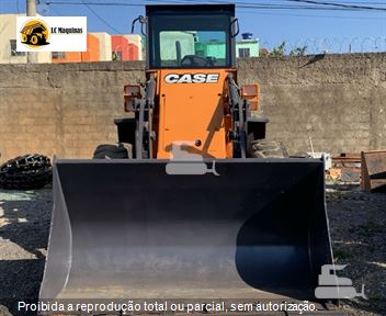 Pá Carregadeira Case W20E
