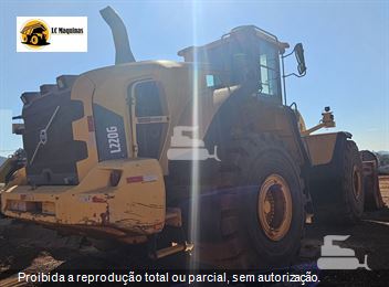 Pá Carregadeira Volvo L220G
