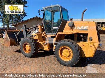 Pá Carregadeira Case W20E