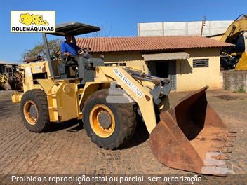 Pá Carregadeira New Holland 12B