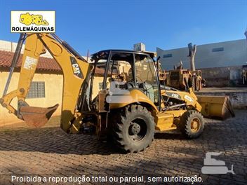 Retro Escavadeira Caterpillar 416E