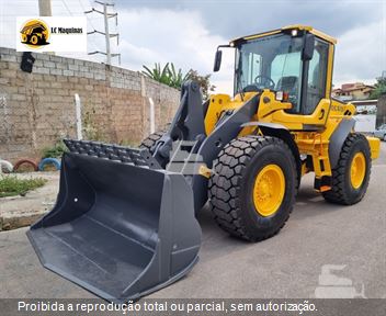 Pá Carregadeira Volvo L90F