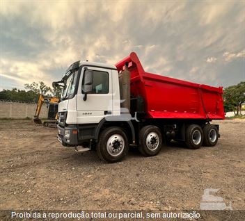Caminhão Mercedes-Benz Actros 4844 8X4