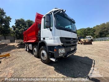 Caminhão Mercedes-Benz Actros 4844 8X4