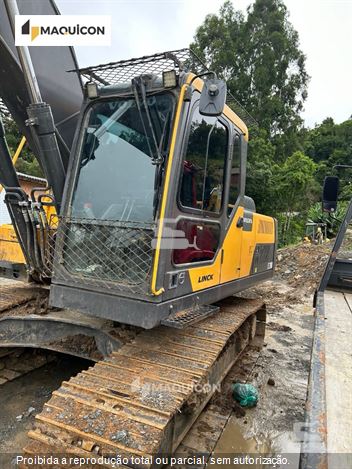 Escavadeira Volvo EC200D
