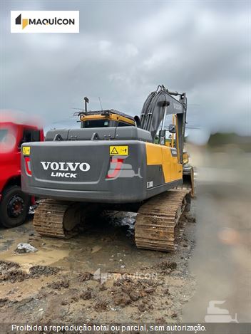 Escavadeira Volvo EC200D