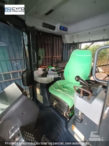 Trator de Esteira Komatsu D51-EX