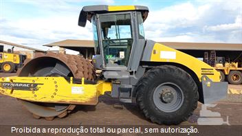 Rolo Compactador Dynapac CA250