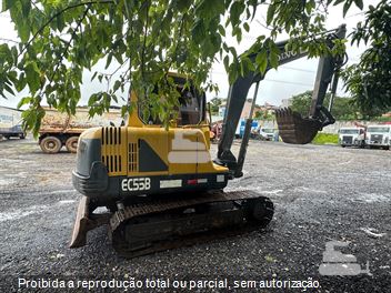 Mini-Escavadeira Volvo EC55B