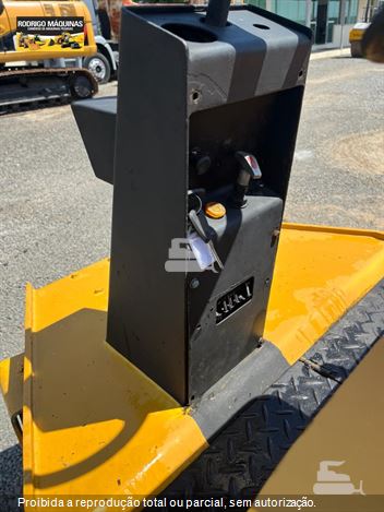 Rolo Compactador Dynapac LR95