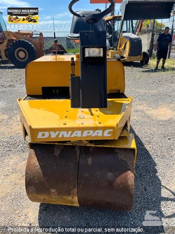 Rolo Compactador Dynapac LR95