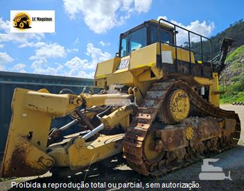 Trator de Esteira Caterpillar D10T