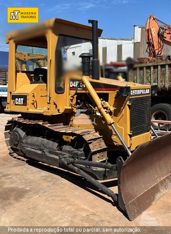 Trator de Esteira Caterpillar D4ESR