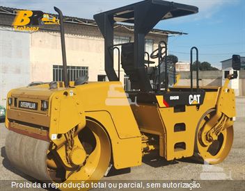 Rolo Compactador Caterpillar CB-434D