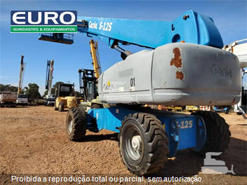 Plataforma Aérea (Elevatória) Genie S-125 4x4