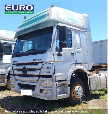 Caminhão Sinotruk Howo 380 6x2 2p (diesel)
