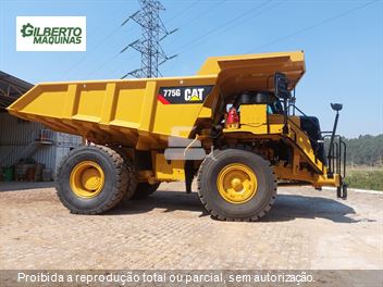 Caminhão Caterpillar 775G