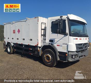 Caminhão Mercedes-Benz Atego 1719 2p (Diesel) (E5)