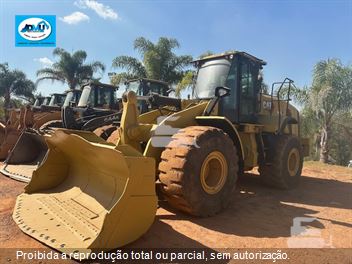 Pá Carregadeira Caterpillar 966L
