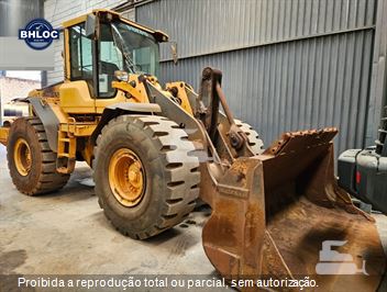 Pá Carregadeira Volvo L110F