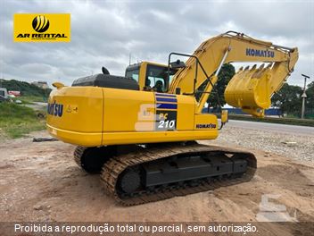 Escavadeira Komatsu PC210