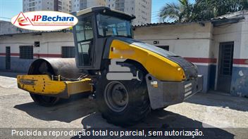 Rolo Compactador Dynapac CA250