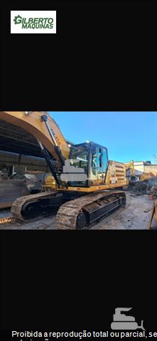 Escavadeira Caterpillar 336