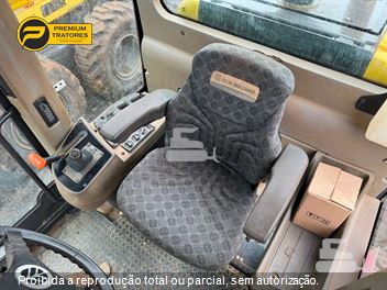 Motoniveladora New Holland RG170B