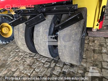 Rolo Compactador Dynapac CP224